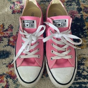 pink converse